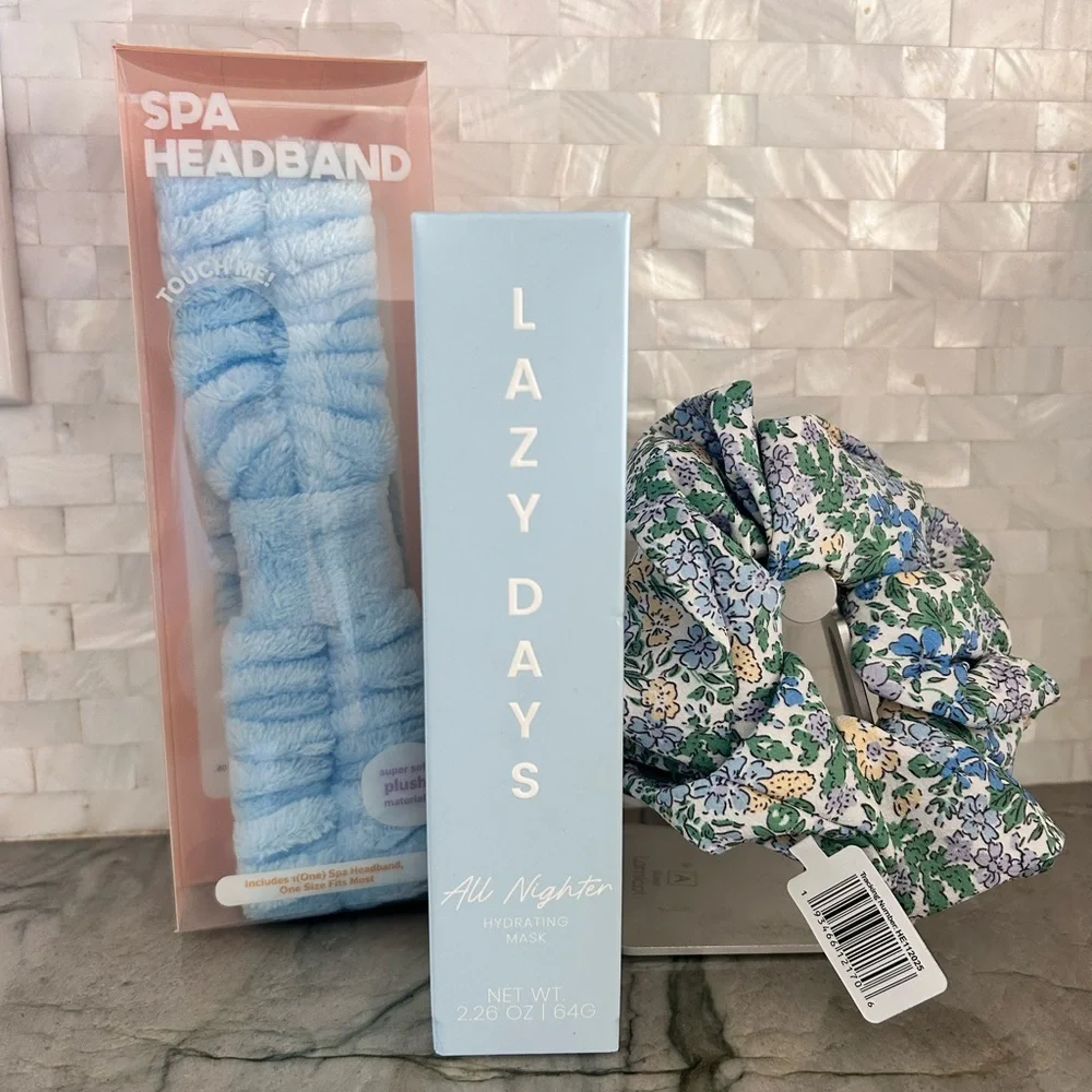 Spa Day Bundle ~ Lazy Days Hydrating Mask + Blue Spa Headband & Floral Scrunchie